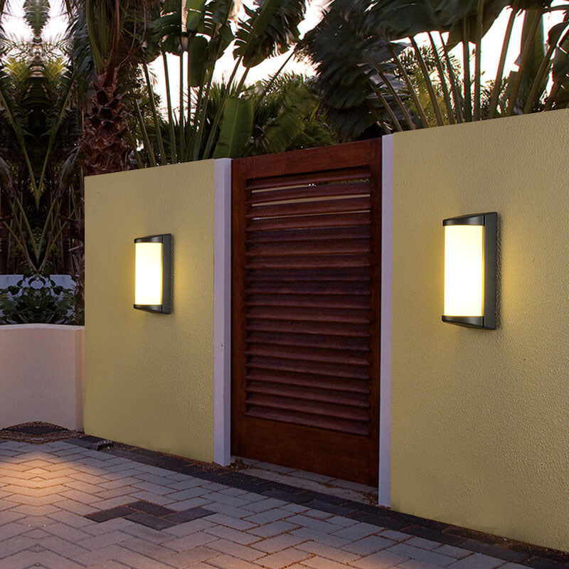 Modern Outdoor Half Cylindrical Aluminum Waterproof Patio LED Wall Sconce Lamp