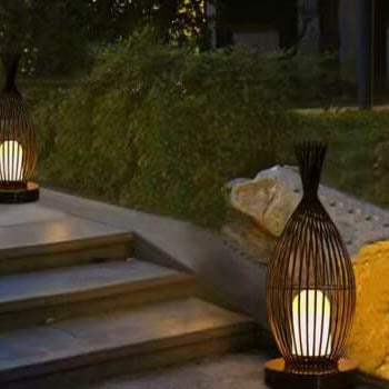 Retro Iron Oval Column Outdoor Waterproof 1-Light Standing Floor Lamp