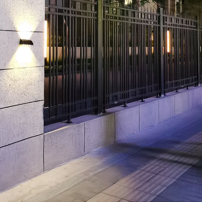 Lampe murale moderne à LED solaire étanche pour jardin 