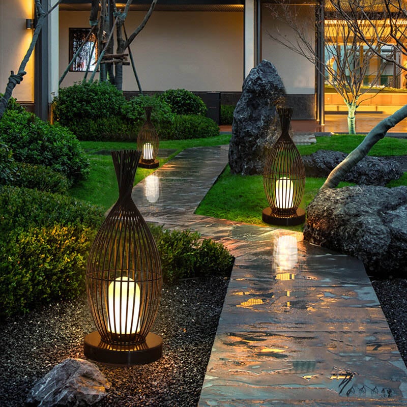 Retro Iron Oval Column Outdoor Waterproof 1-Light Standing Floor Lamp