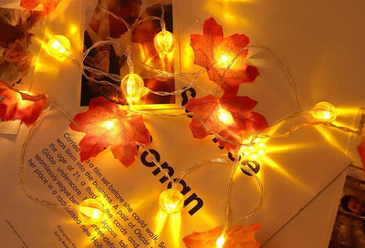 Lumières de fête à LED en forme de feuille d'érable et de citrouille pour décoration de fête, guirlande lumineuse à piles 