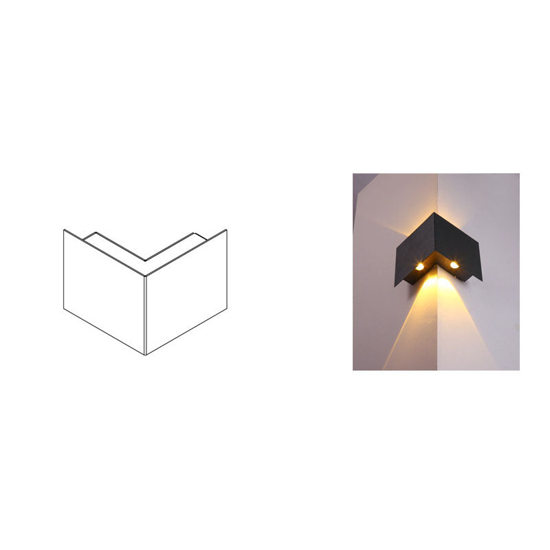 Moderne minimalistische quadratische flache geometrische LED-Wandleuchte aus Solar-Edelstahl für den Außenbereich 