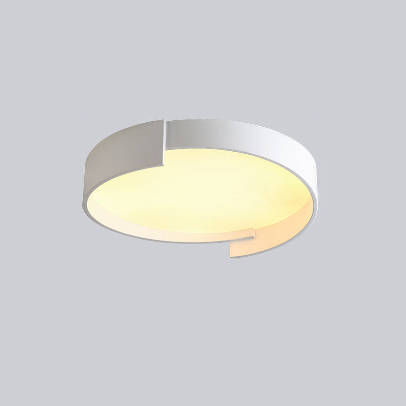 Nordic Simplicity Round Geometric Edge LED Flush Mount Ceiling Light