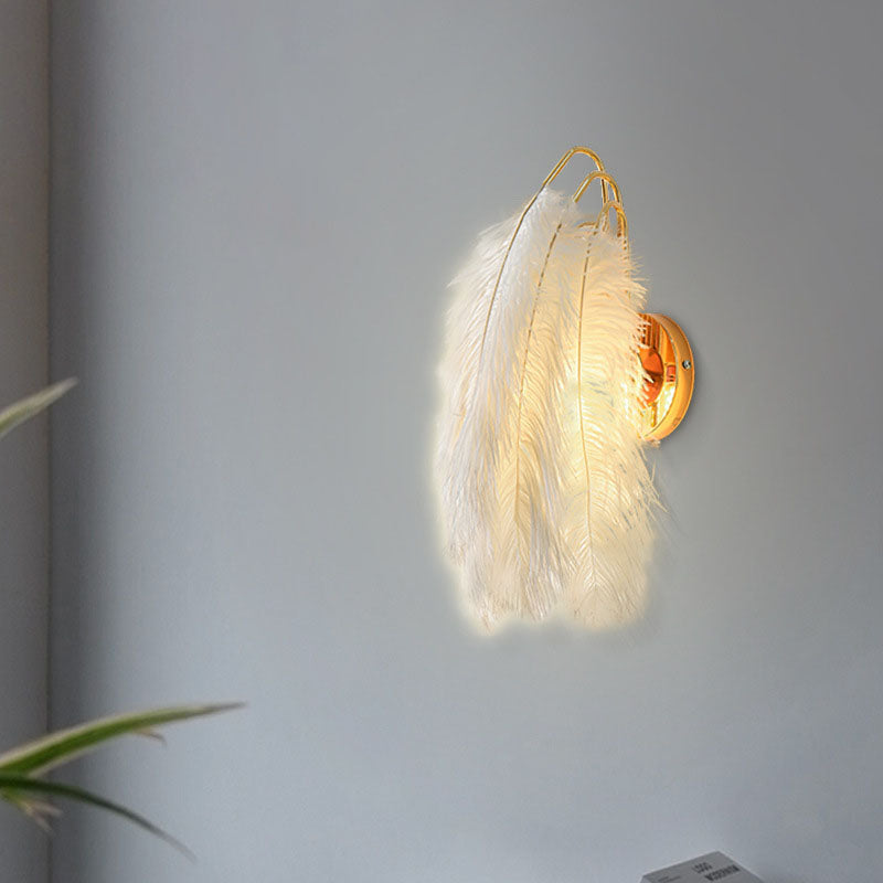 Nordic Minimalist Feather Leaf Gold 1-Light Wall Sconce Lamp