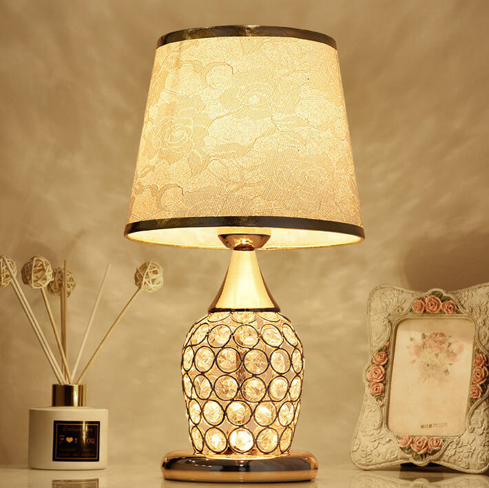 Lampe de table 1 lumière avec design créatif de motif en cristal européen 