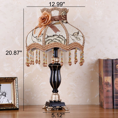 Modern European-style Fabric Petal-shaped 1-Light Table Lamp