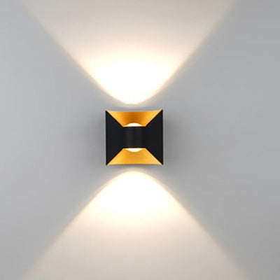 Lámpara de Aplique de Pared LED Cuadrada de Aluminio Impermeable de Simplicidad Contemporánea para Patio Exterior 