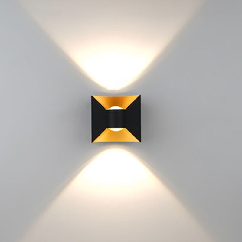 Lámpara de Aplique de Pared LED Cuadrada de Aluminio Impermeable de Simplicidad Contemporánea para Patio Exterior 