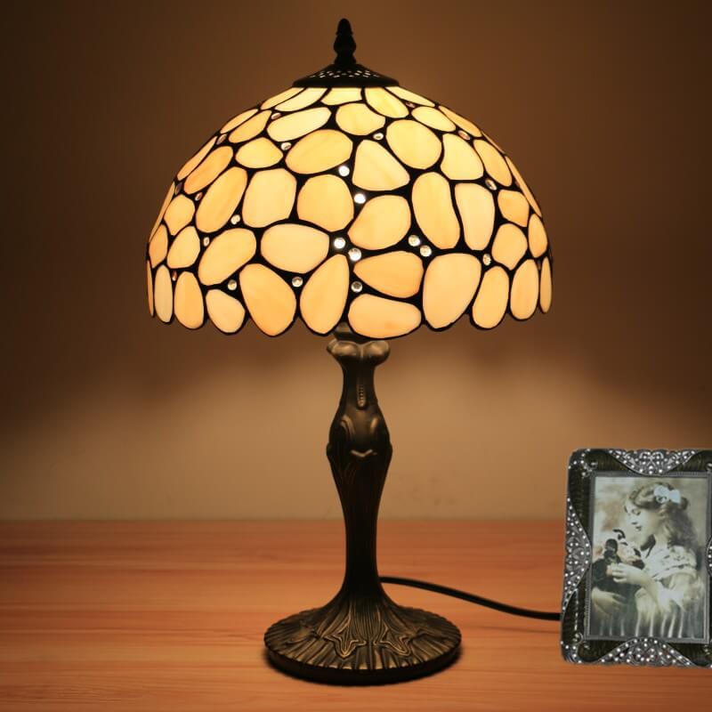 Traditional Tiffany Pebbles Flower Stained Glass Dome 1-Light Table Lamp For Bedroom
