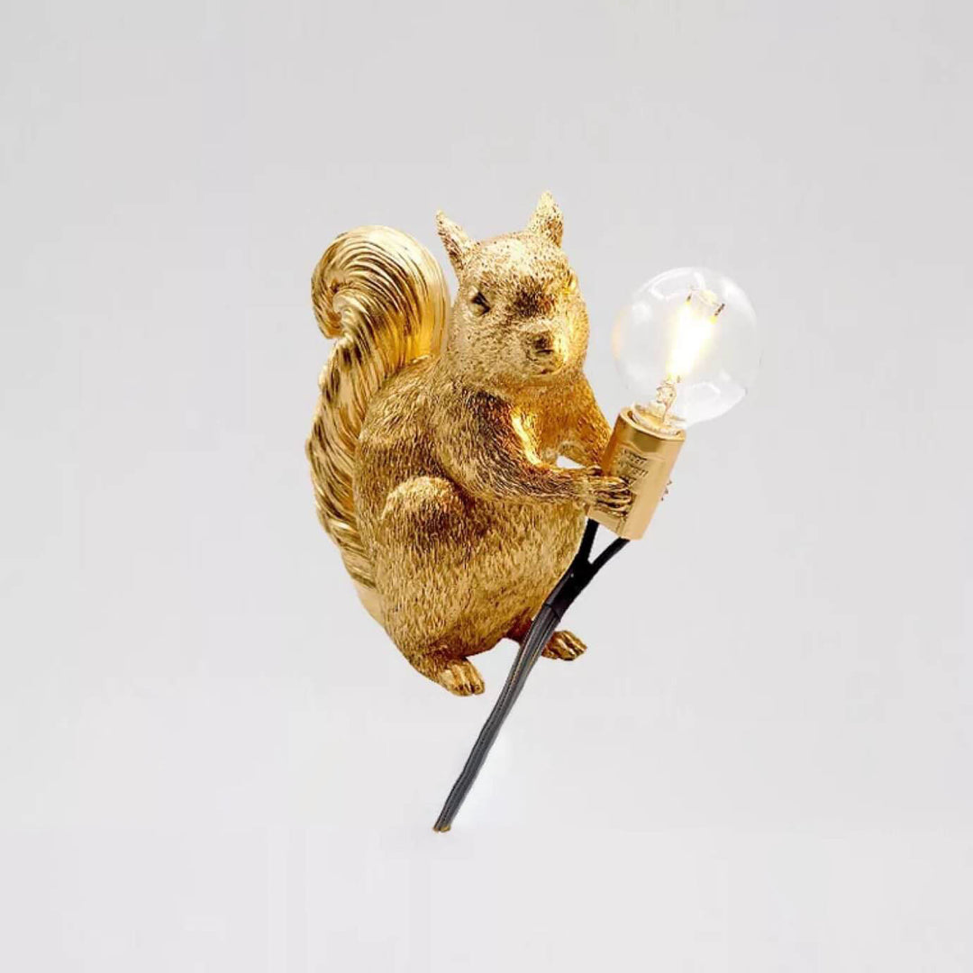 Contemporary  Creative Resin Squirrel 1-Light Decoration Table Lamp for Living Room