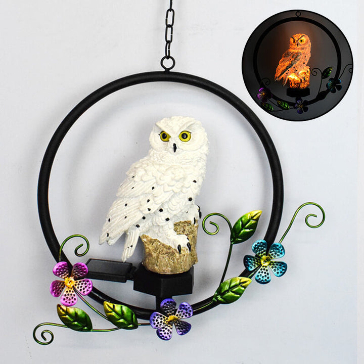 Lumière suspendue LED décorative de patio extérieur solaire en résine hibou créatif rétro européen 
