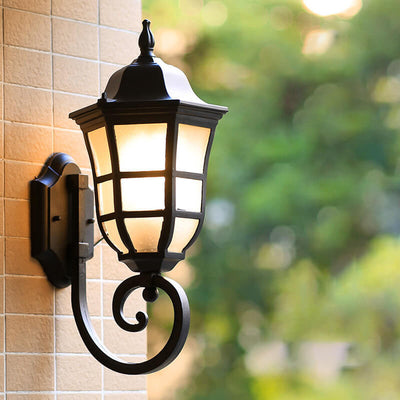 European Retro Outdoor Waterproof Anti-rust 1-Light Wall Sconce Lamp