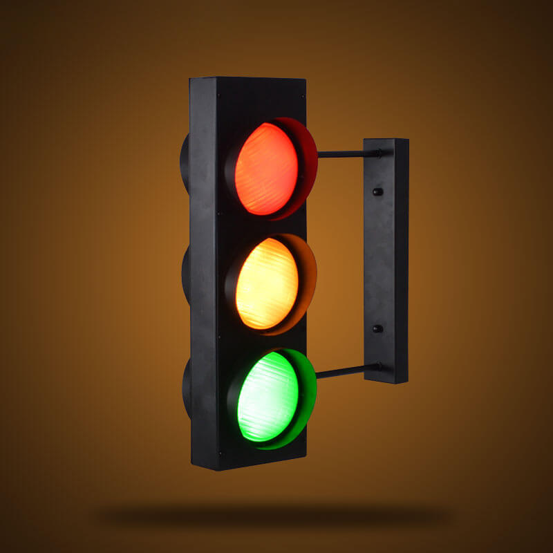 مصباح حائط LED بتصميم إشارة مرور صناعية عتيقة 