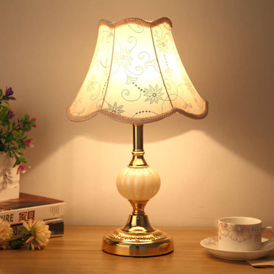 Nordic Vintage Floral Glass Fabric 1-Light Table Lamp