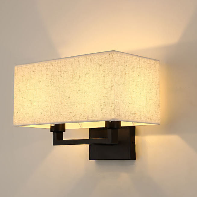 Moderne minimalistische einfarbige rechteckige Eisenstoff-Wandleuchte mit 1 Licht 