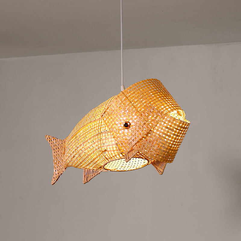 Lámpara colgante de 1 luz con forma de pez de tejido de bambú retro chino 