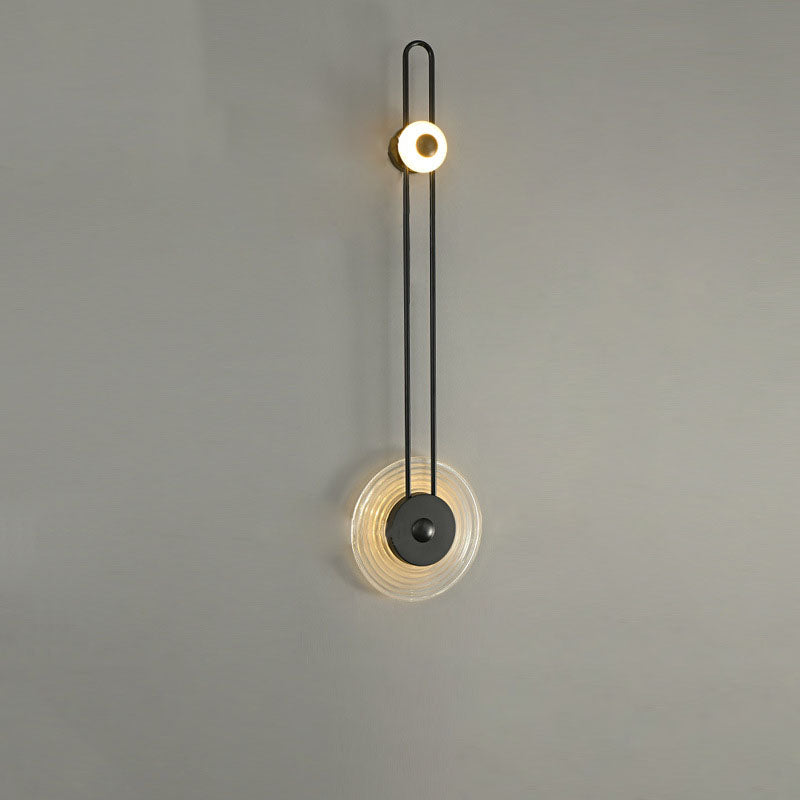 مصباح حائط LED عصري بتصميم آرت ديكو بظل زجاجي بنمط حبيبات الماء وعصا طويلة من الحديد لغرفة المعيشة 