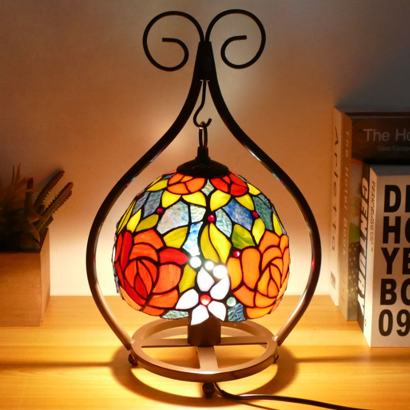 Tiffany-Herz-Buntglas-Tischlampe im europäischen Stil mit 1 Leuchte 