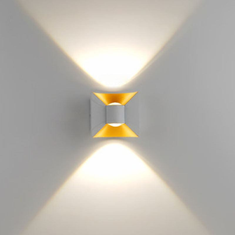Lámpara de Aplique de Pared LED Cuadrada de Aluminio Impermeable de Simplicidad Contemporánea para Patio Exterior 