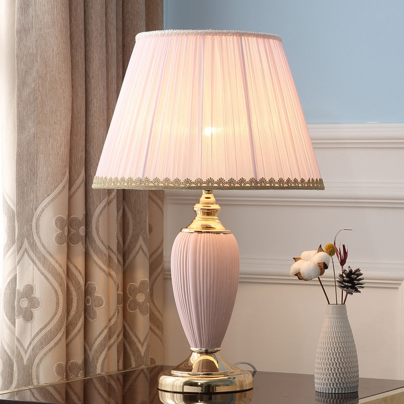 Traditional European Pleated Fabric Shade Ceramic Column Base 1-Light Table Lamp For Study