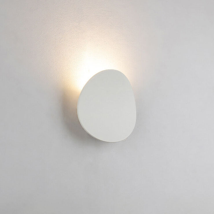 Minimalistische runde 1-Licht-LED-Wandleuchte für den Innen- und Außenbereich 