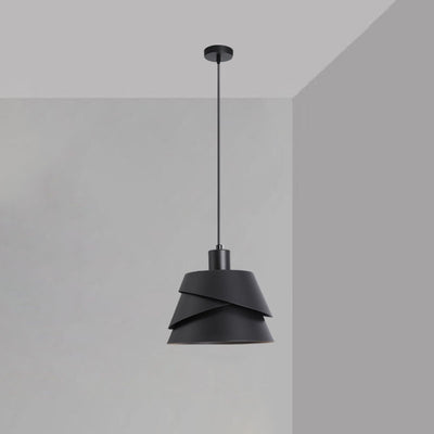 Japanische minimalistische Eisengeometrie-Kegel-1-Licht-Pendelleuchte 