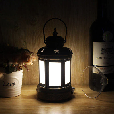 Retro Creative Iron Kerosene Lantern LED Decorative Table Lamp