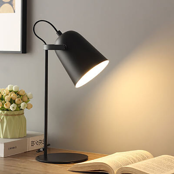 Lampe de table à une lumière avec abat-jour colonne macaron nordique 