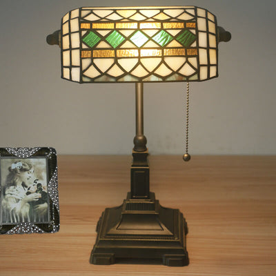 European Vintage Tiffany 1-Light Table Lamp