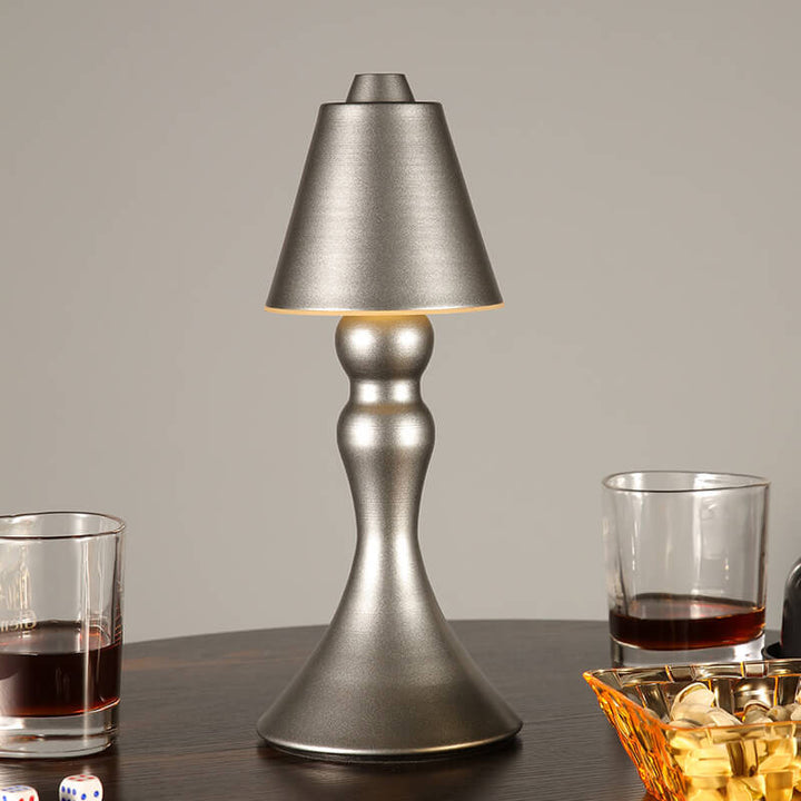 Lampe de table LED rechargeable en métal moderne 
