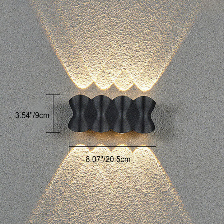 Moderne minimalistische Bogen-Säulen-LED-Wandleuchte aus Aluminium und Acryl für den Außenbereich, wasserdicht 