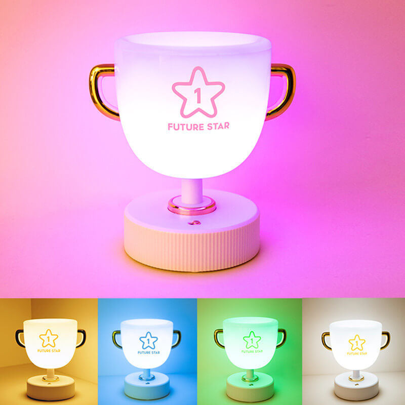 Kreative Trophäenbecher LED Nachtlicht USB Tischlampe 