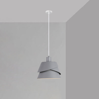 Japanische minimalistische Eisengeometrie-Kegel-1-Licht-Pendelleuchte 