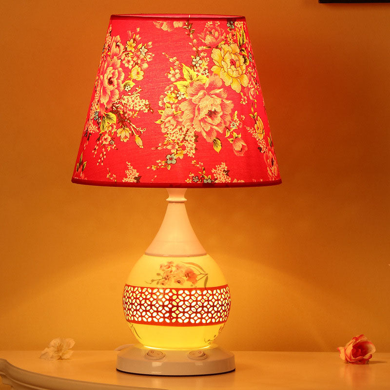 Traditional Chinese Ceramic Fabric Floral Cone 1-Light Table Lamp For Living Room &amp; Bedroom