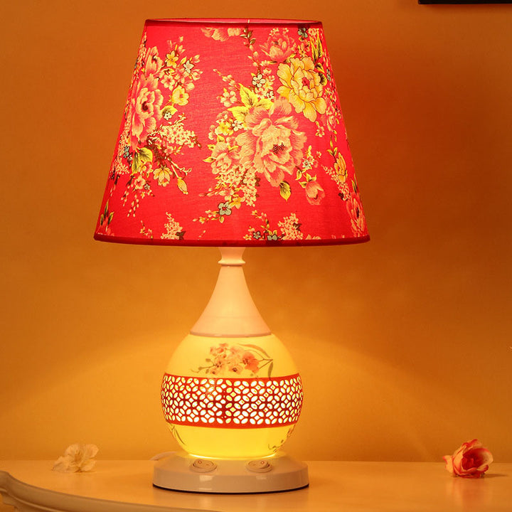Traditional Chinese Ceramic Fabric Floral Cone 1-Light Table Lamp For Living Room &amp; Bedroom
