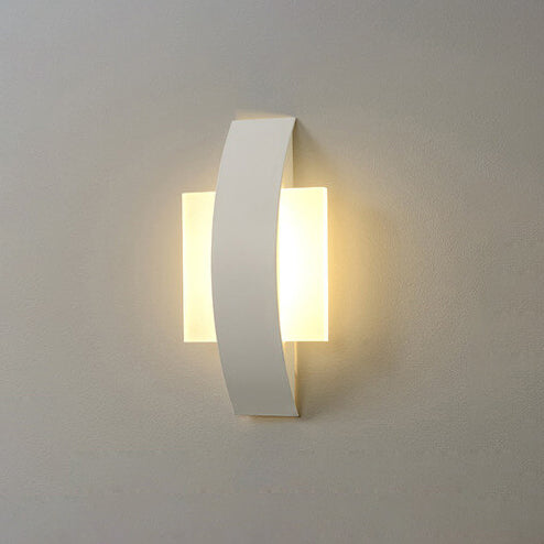 Modern Minimalist Acrylic Geometric Ring LED Wall Sconce Lamp