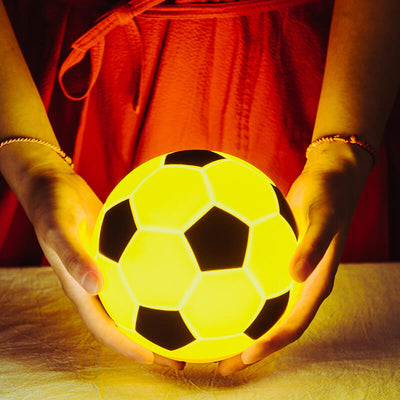 Lampe de table à LED en silicone créative pour le football avec chargement USB 