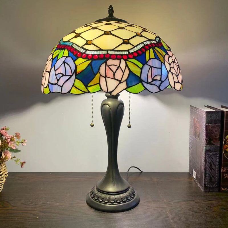 Lampe de Table en Verre Tiffany Européenne à Fleurs avec 2 Lumières 