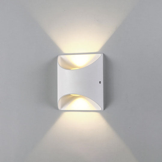 Moderne, minimalistische, einfarbige, quadratische, wasserdichte LED-Wandleuchte aus Aluminium für den Außenbereich 