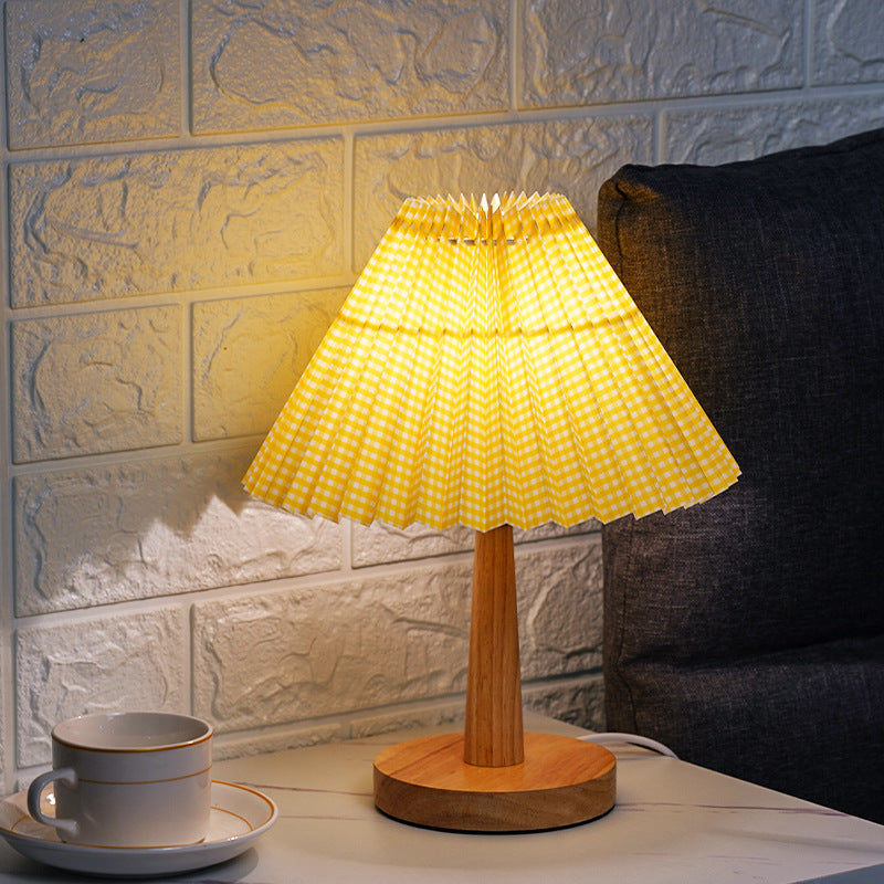 Vintage Pleated Umbrella-shaped 1-Light LED Table Lamp