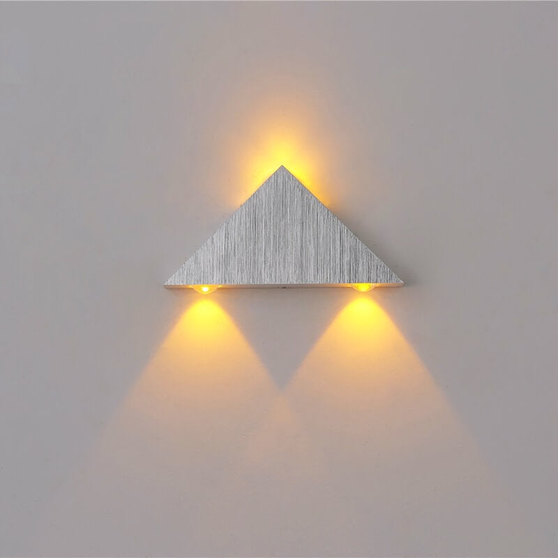 Applique murale LED en aluminium triangle créatif moderne 