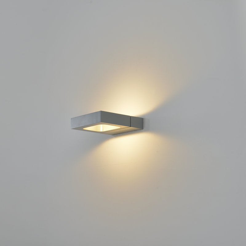 مصباح حائط LED دوار مسطح مربع بتصميم حديث وبسيط 