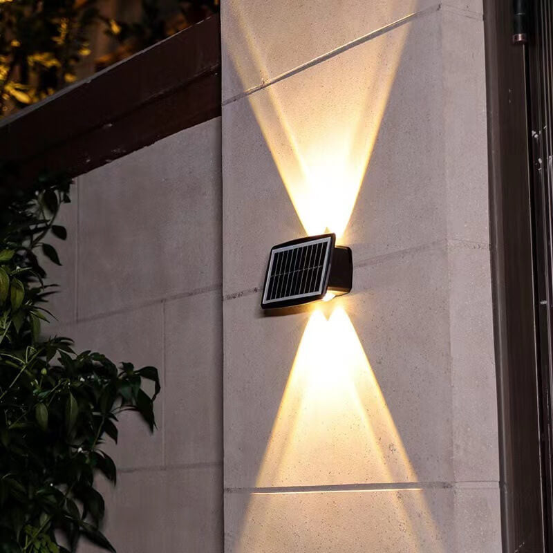 ضوء حائط خارجي بالطاقة الشمسية LED مزدوج الرأس علوي وسفلي مستطيل حديث 