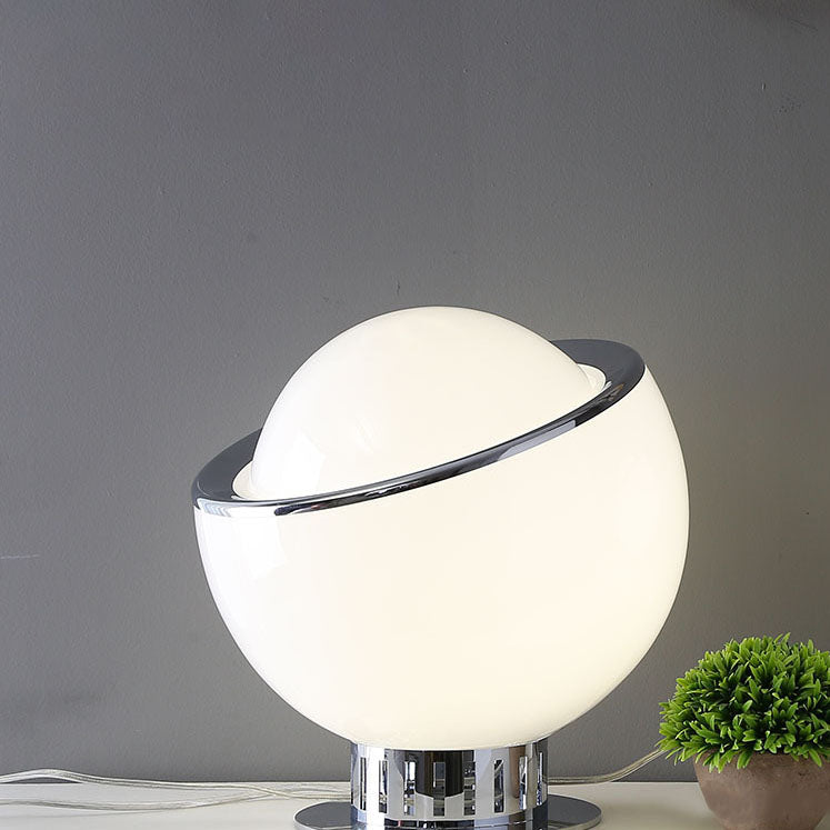 Lampe de table à 1 lumière en verre et fer à tête ronde moderne et colorée 