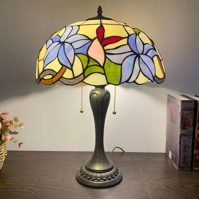 Lampe de Table en Verre Tiffany Européenne à Fleurs avec 2 Lumières 