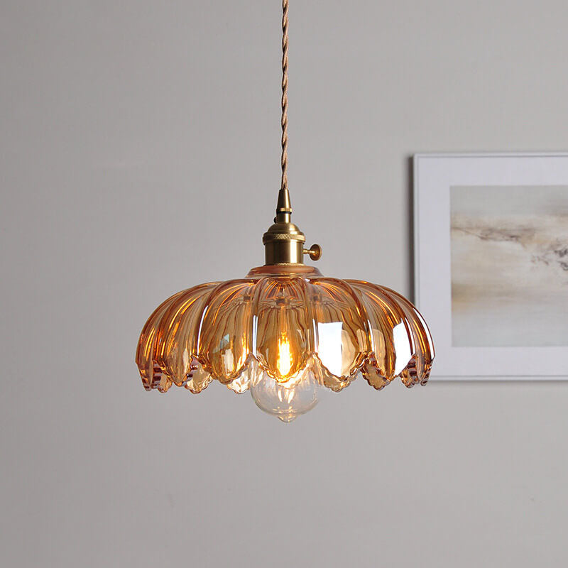 Lustre suspendu en laiton moderne rustique avec une fleur en verre à 1 lumière 
