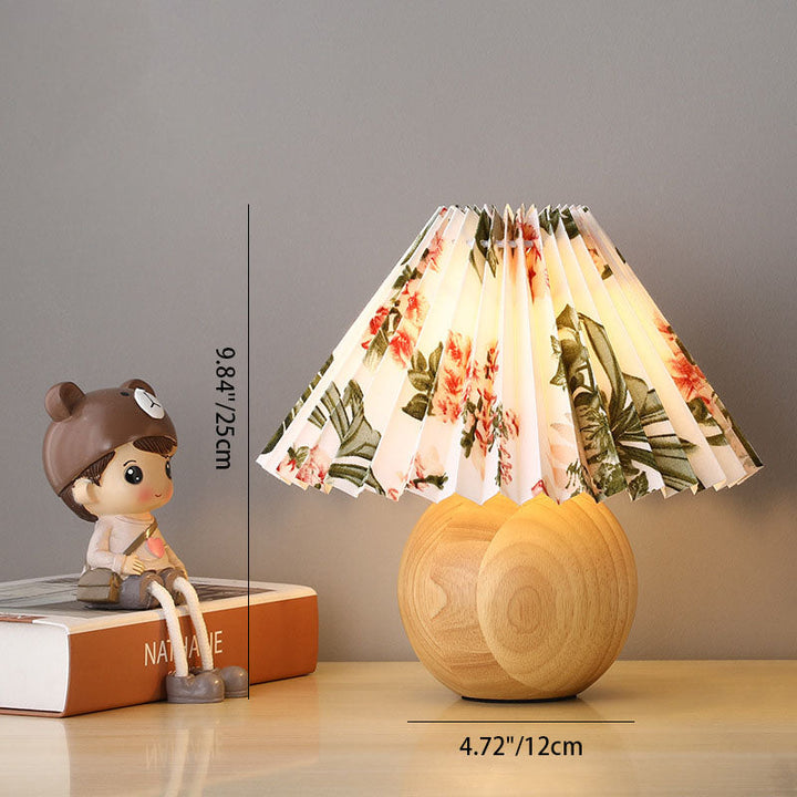 Zeitgenössische skandinavische Tischlampe mit massivem Holzfuß und PVC-Lampenschirm, 1-Licht für Schlafzimmer 