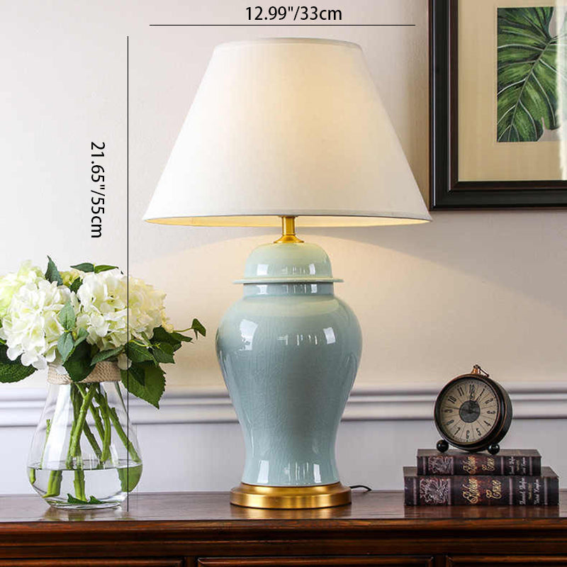 Traditionelle chinesische Tischlampe mit Stoffschirm und Keramikvase als Basis, 1 Licht, fürs Arbeitszimmer 