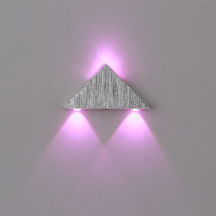 Applique murale LED en aluminium triangle créatif moderne 