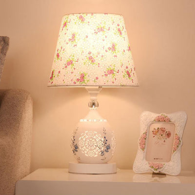 Modern European Style Ceramic 1-Light Table Lamp